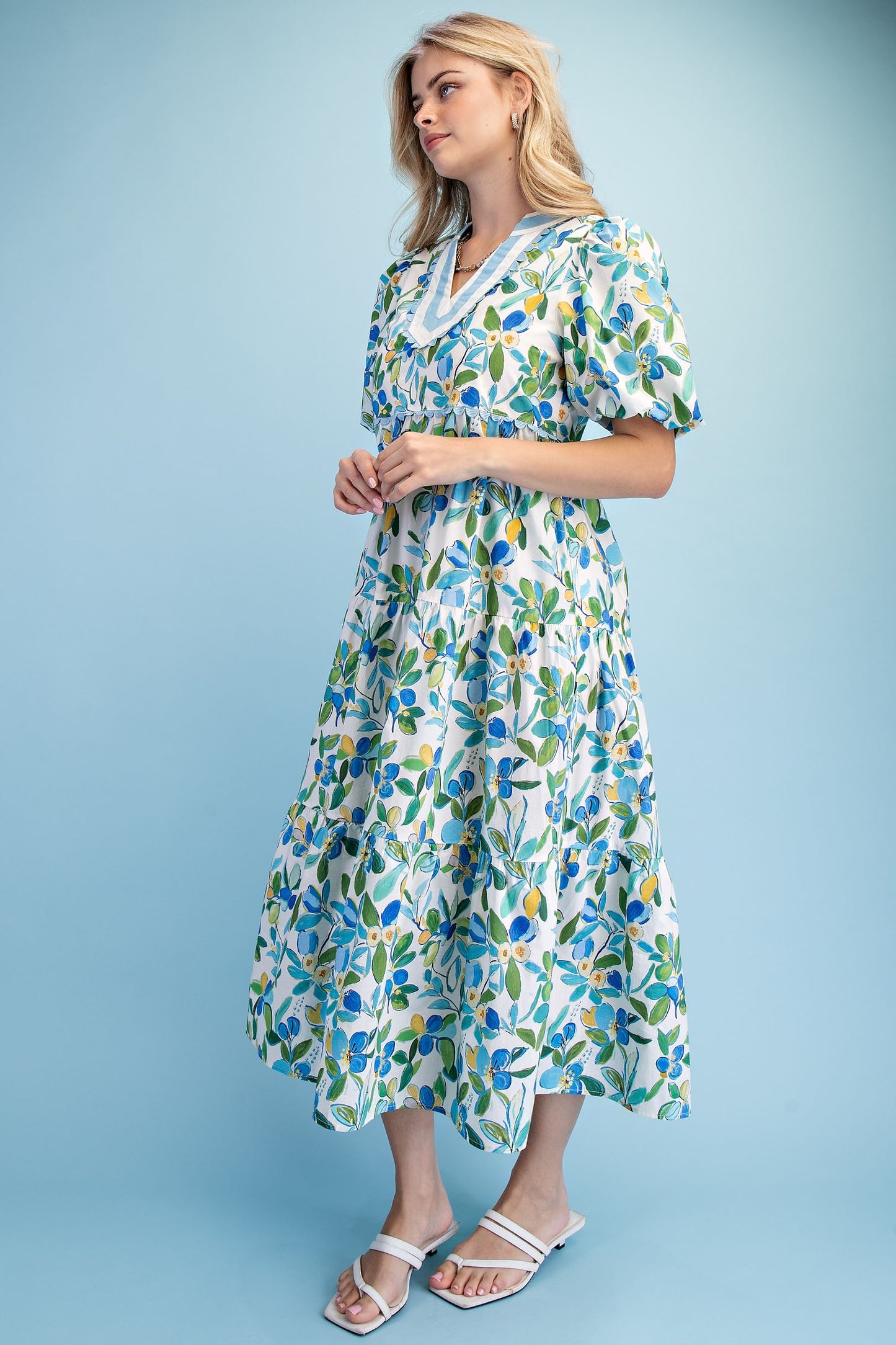Floral Print Tiered Midi Dress blue