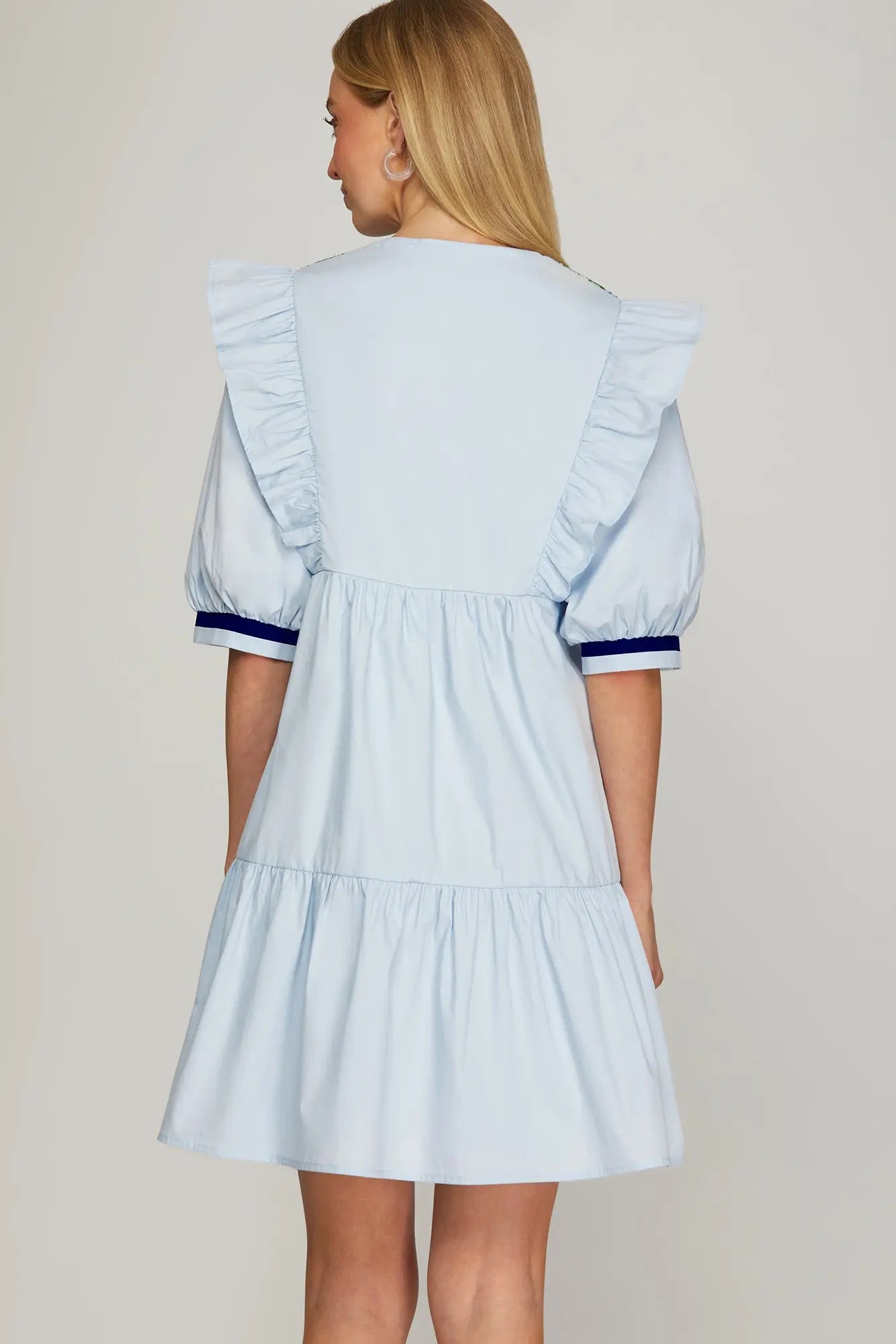 SHORT SLEEVE EMBROIDERED MINI DRESS WITH POCKETS
