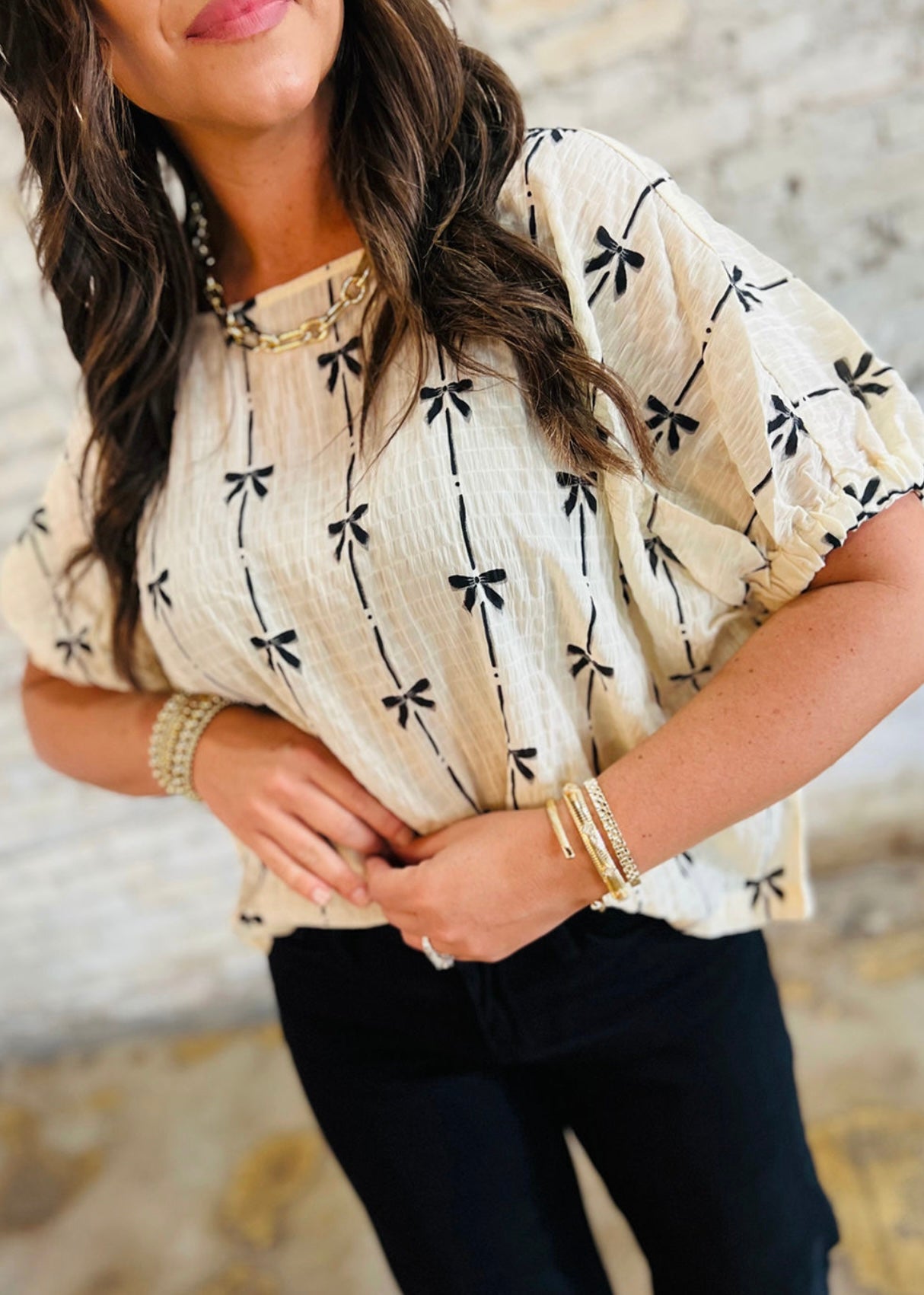 Beige Bow Print Puff Short Sleeve Top