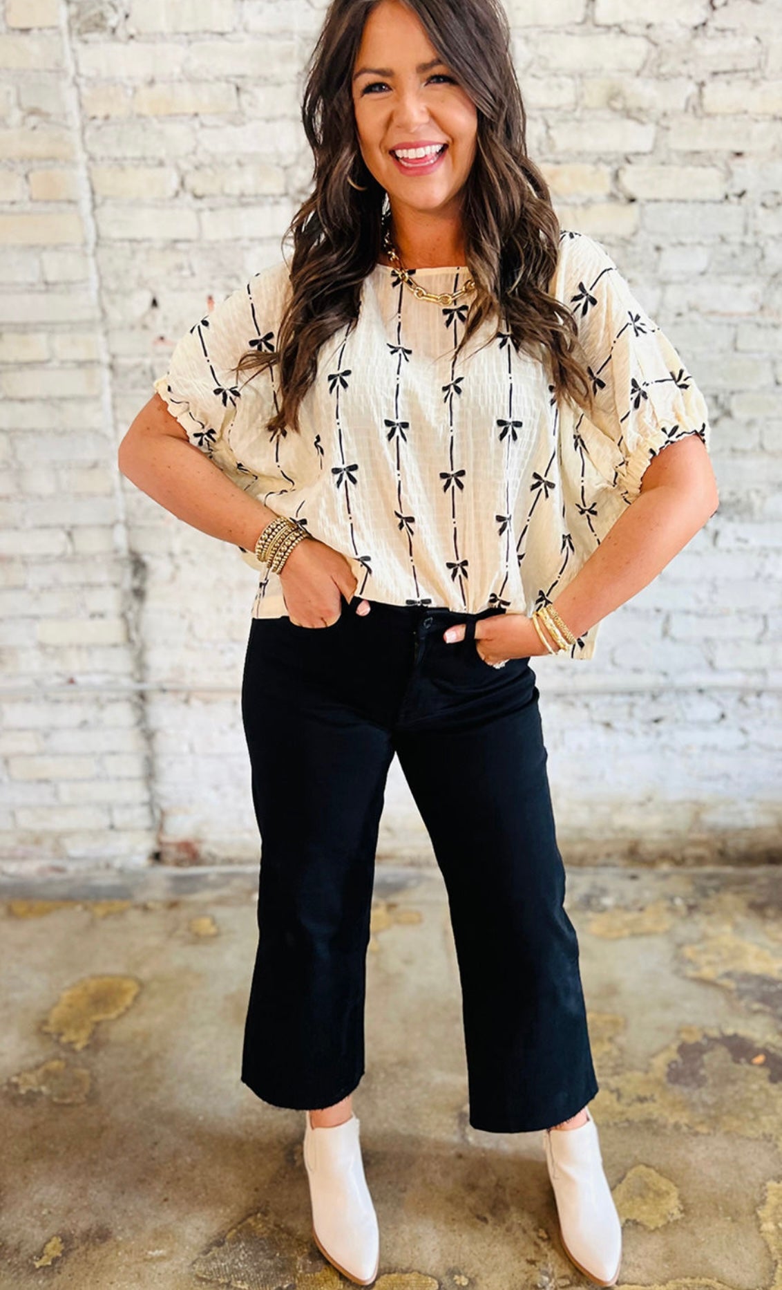 Beige Bow Print Puff Short Sleeve Top