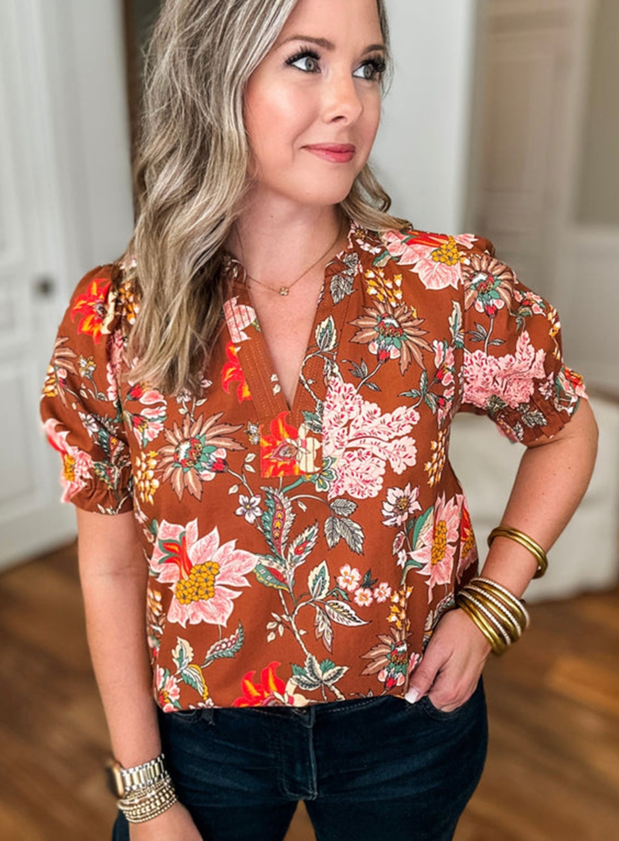 Brown Floral Stitched V Neck Frilled Trim Puff Short Sleeve Blouse