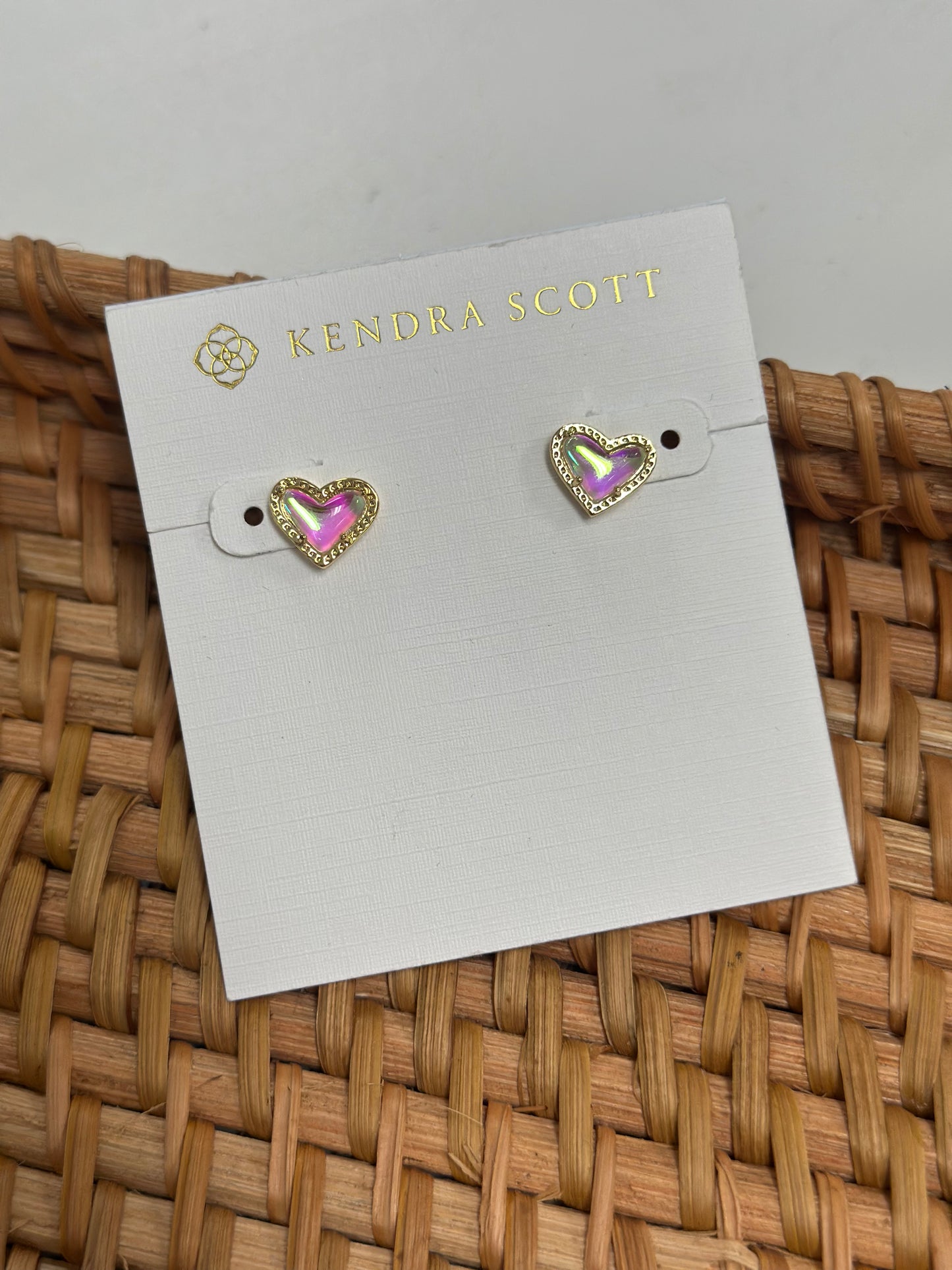 Kendra Scott Heart Stud earrings