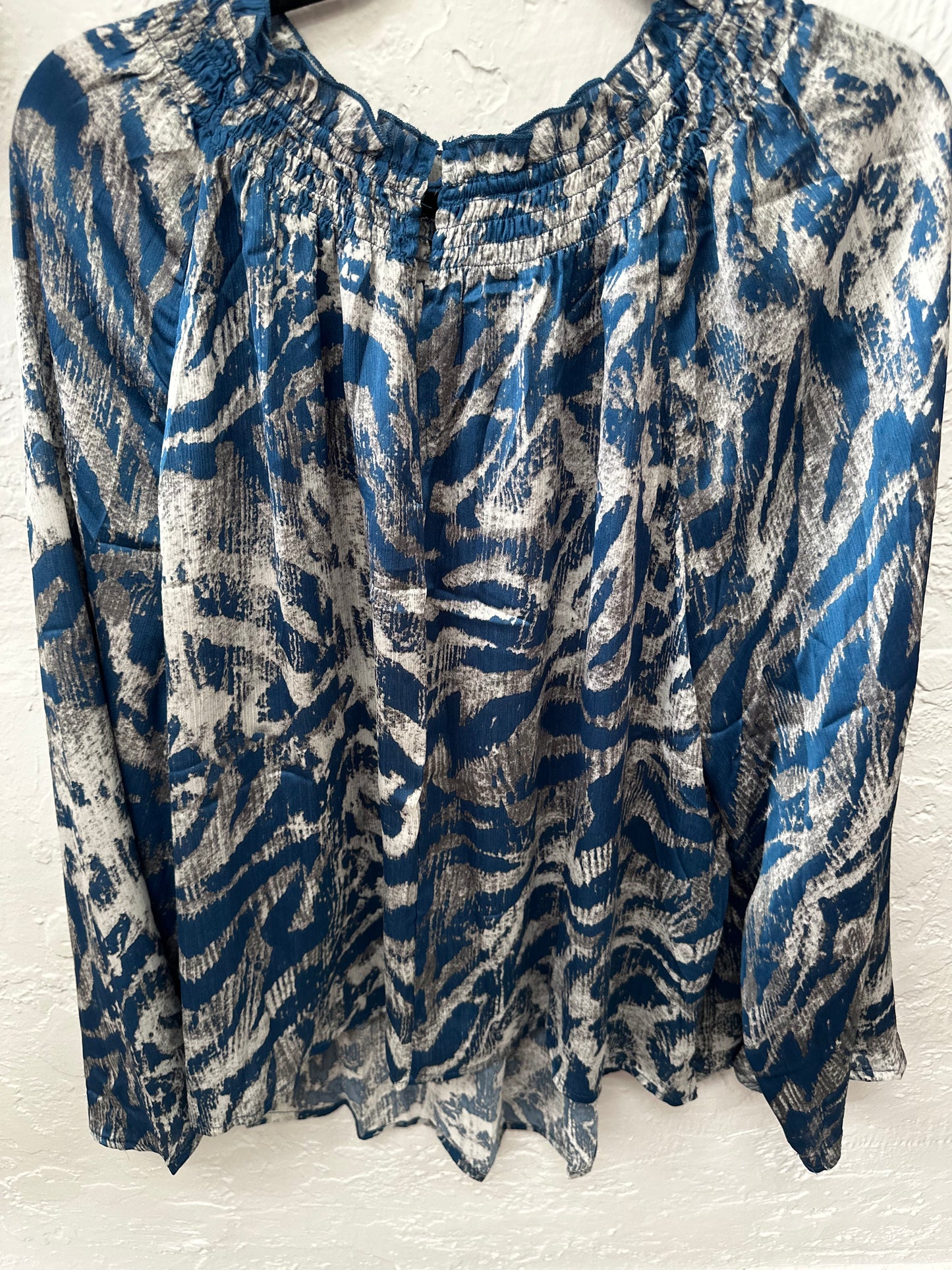 Blue Animal Print Long sleeve Top