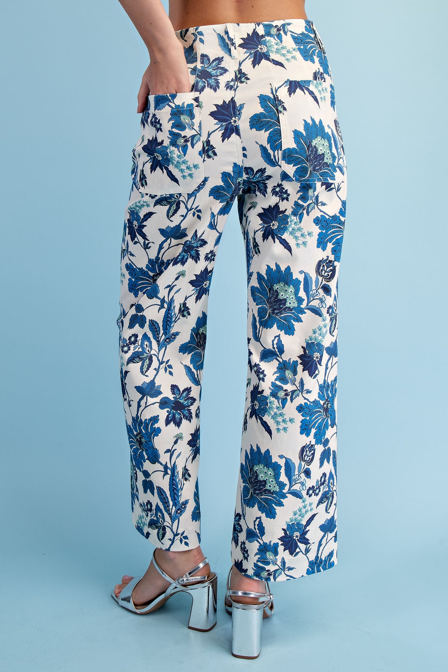 Floral Ankle Cropped Pants