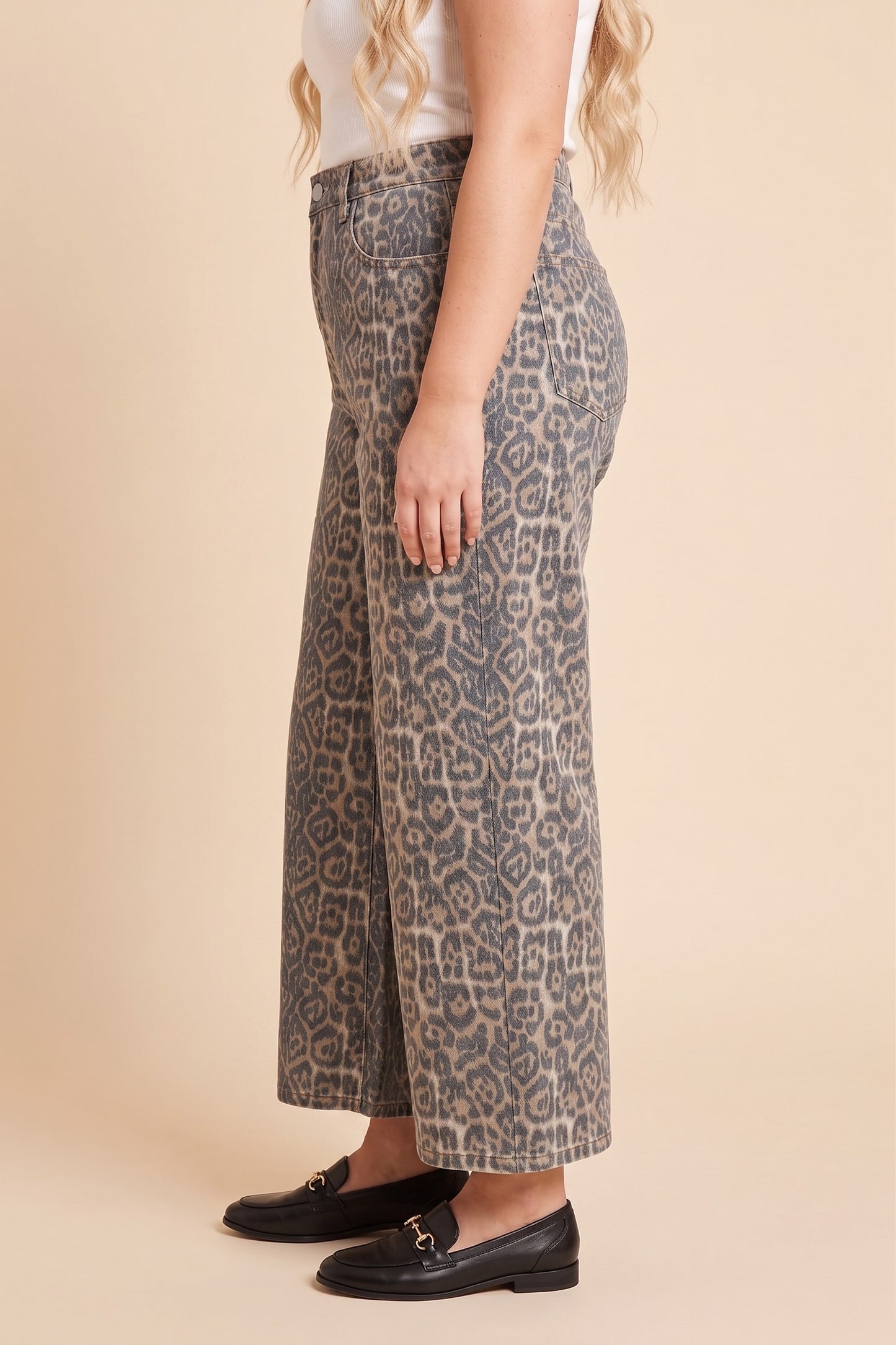 Plus Washed Leopard Print Relaxed Fit Denim Jeans