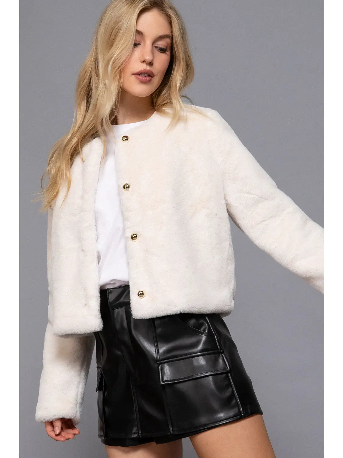 Long Sleeve Faux Fur Crop Length Blazer