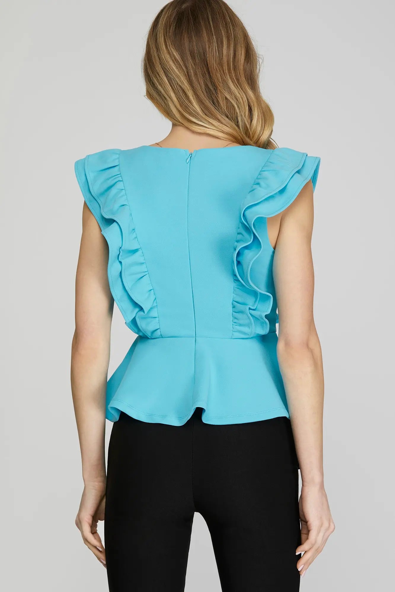 SLEEVELESS RUFFLED PEPLUM  TOP