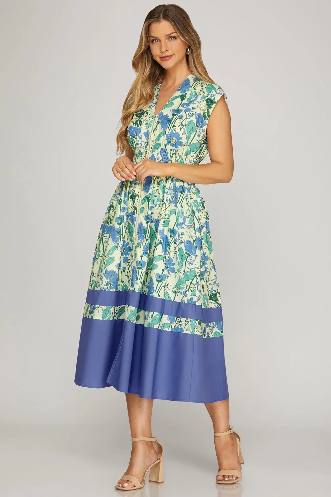 DROP SHOULDER SMOCKED WAIST FRONT ZIP PRINTED MIDI DRESS