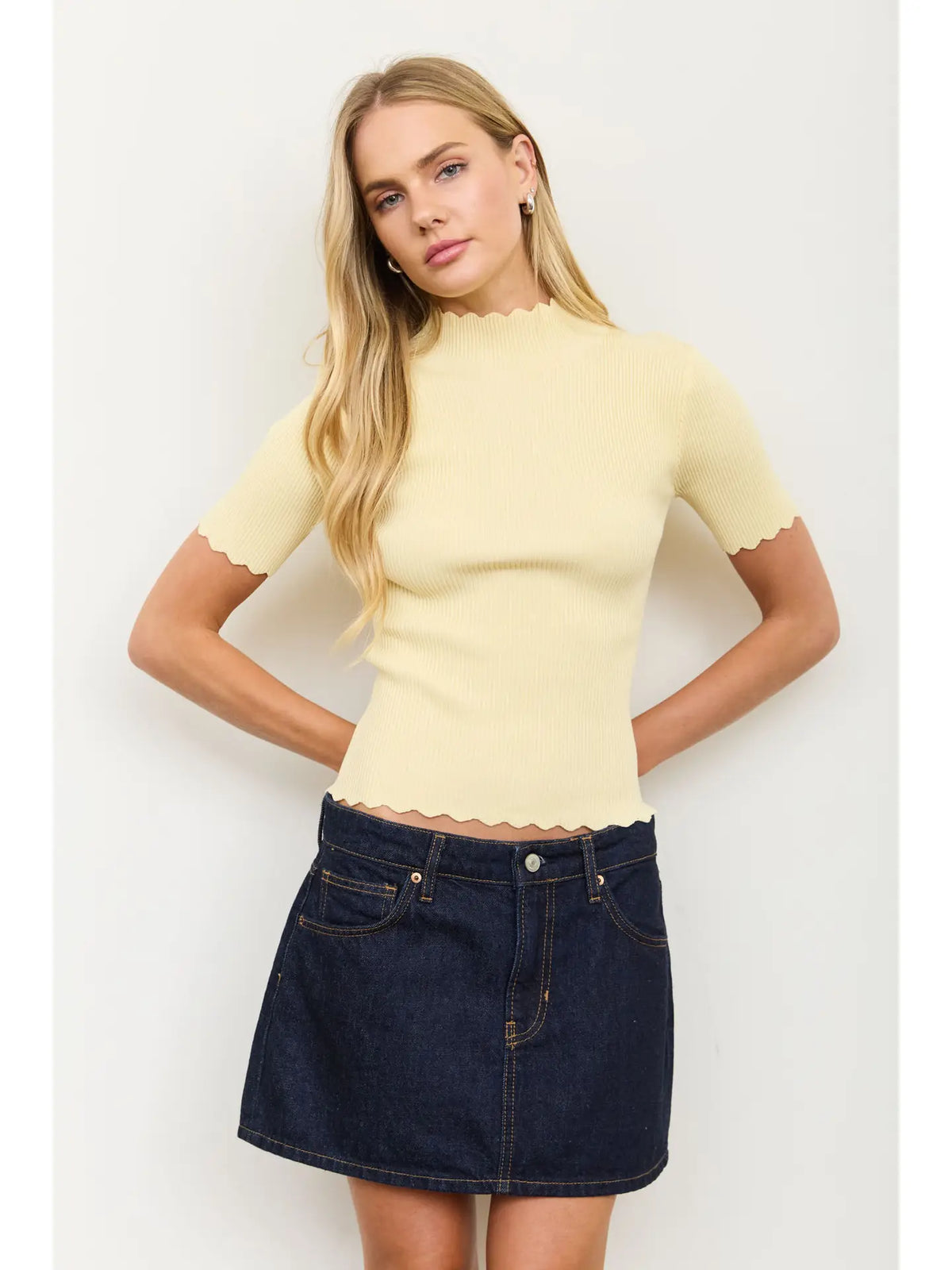 Scallop Mock Neck Short Sleeve Sweater