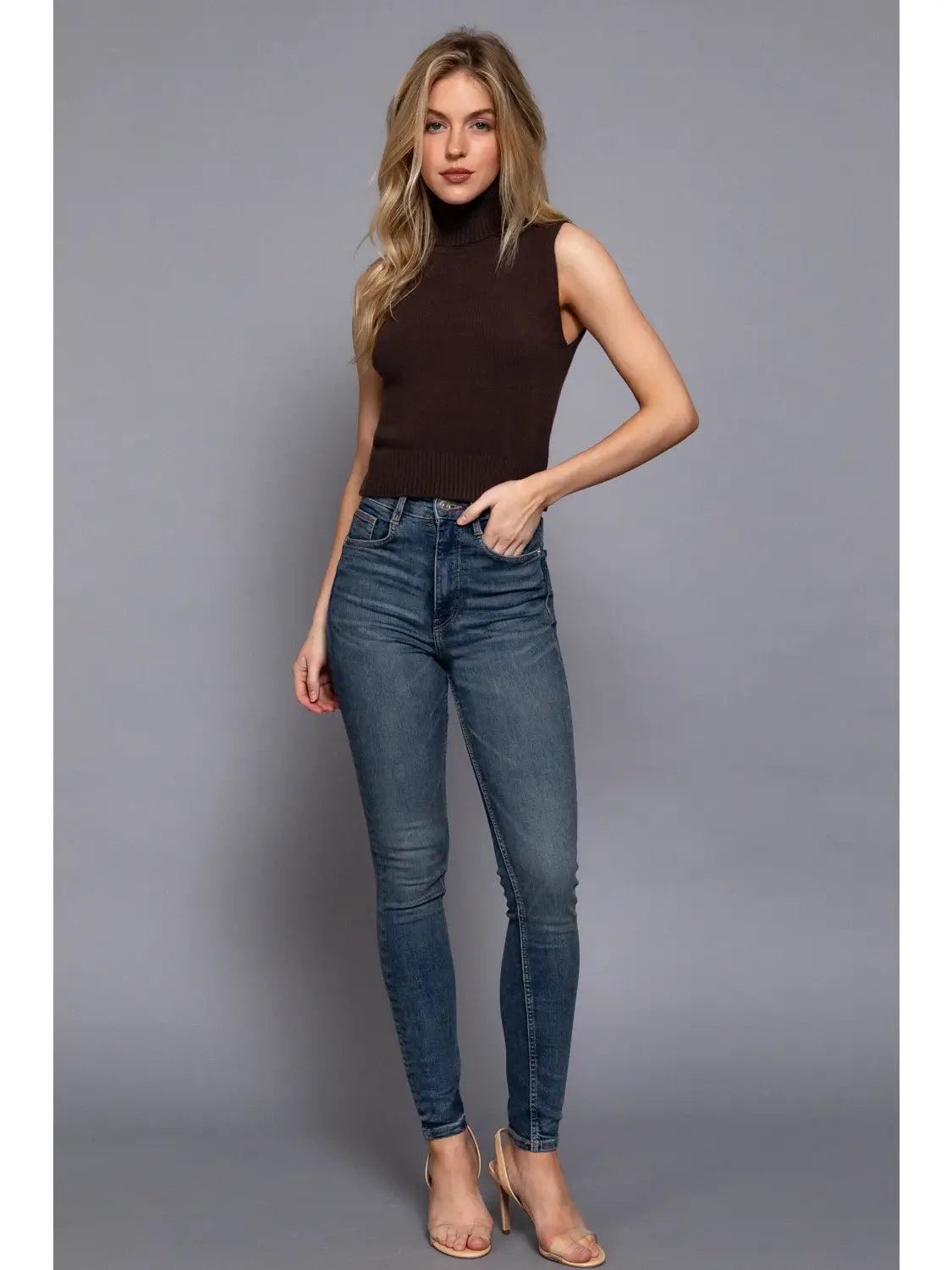 Sleeveless Turtle Neck Sweater Top