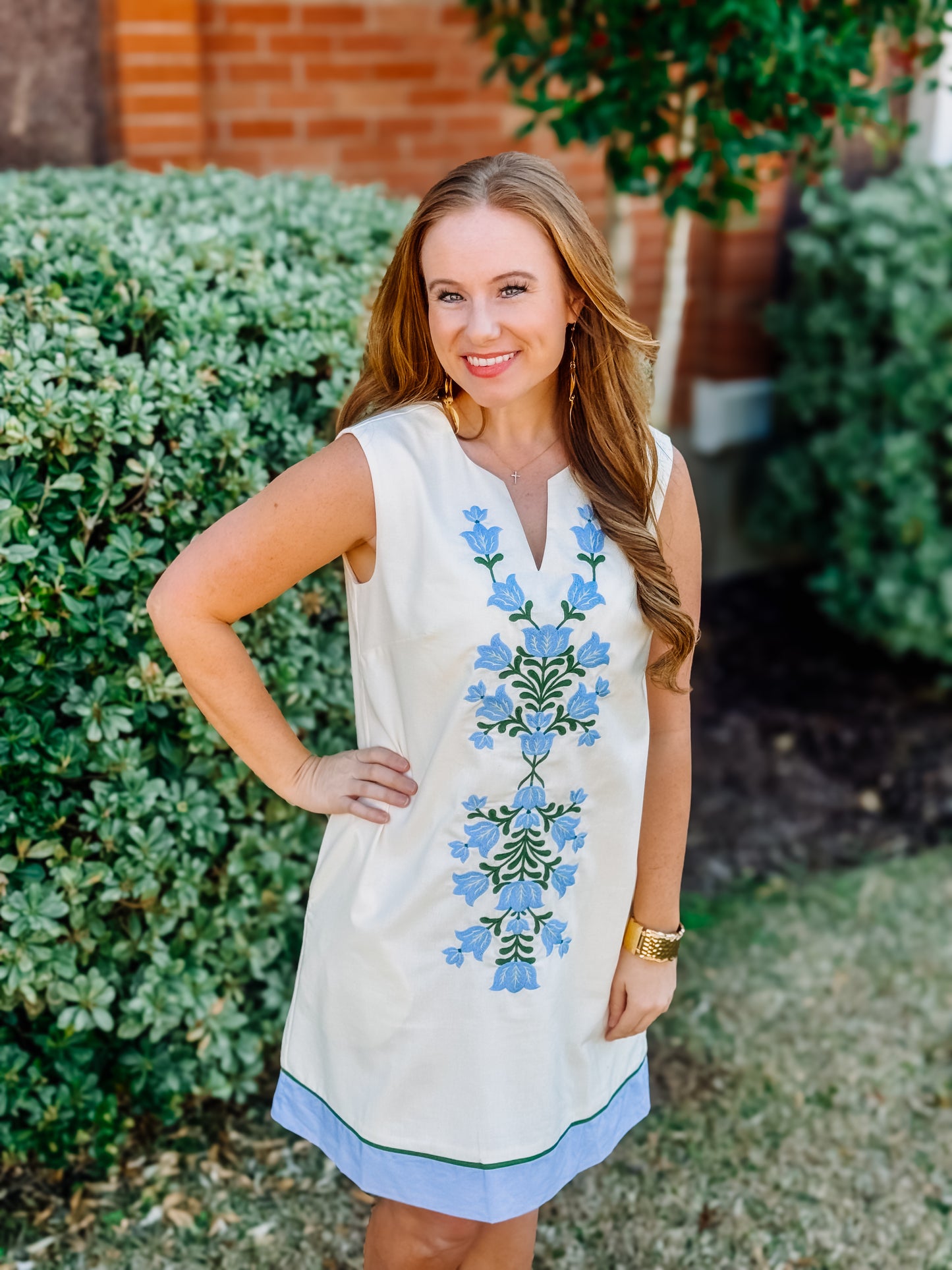 SLEEVELESS FRONT EMBROIDERED MINI DRESS