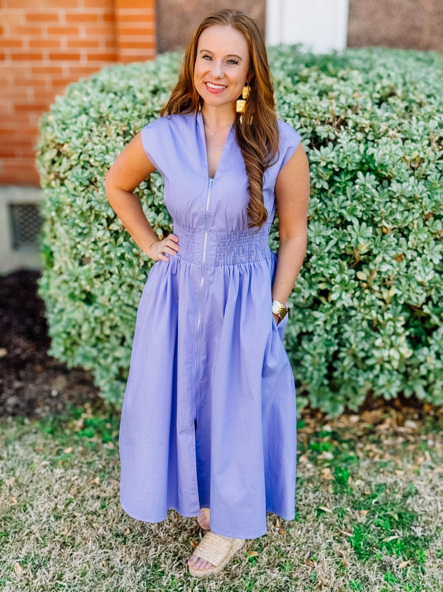 DROP SHOULDER SMOCKED WAIST MIDI DRESS WITH FRONT ZIPPER AND POCKETS