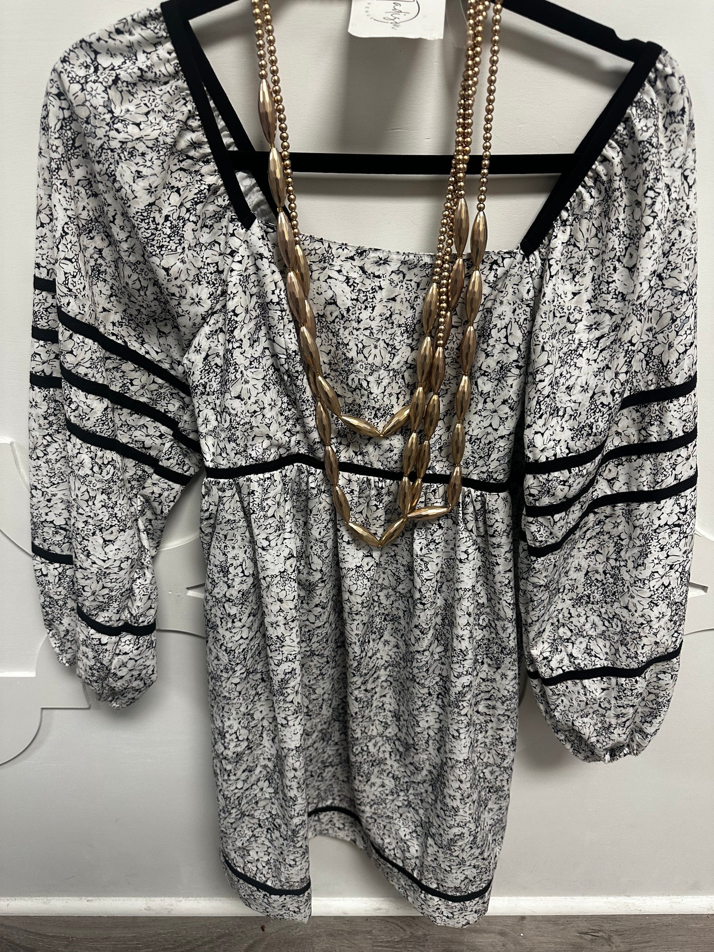 black and white twall print dress