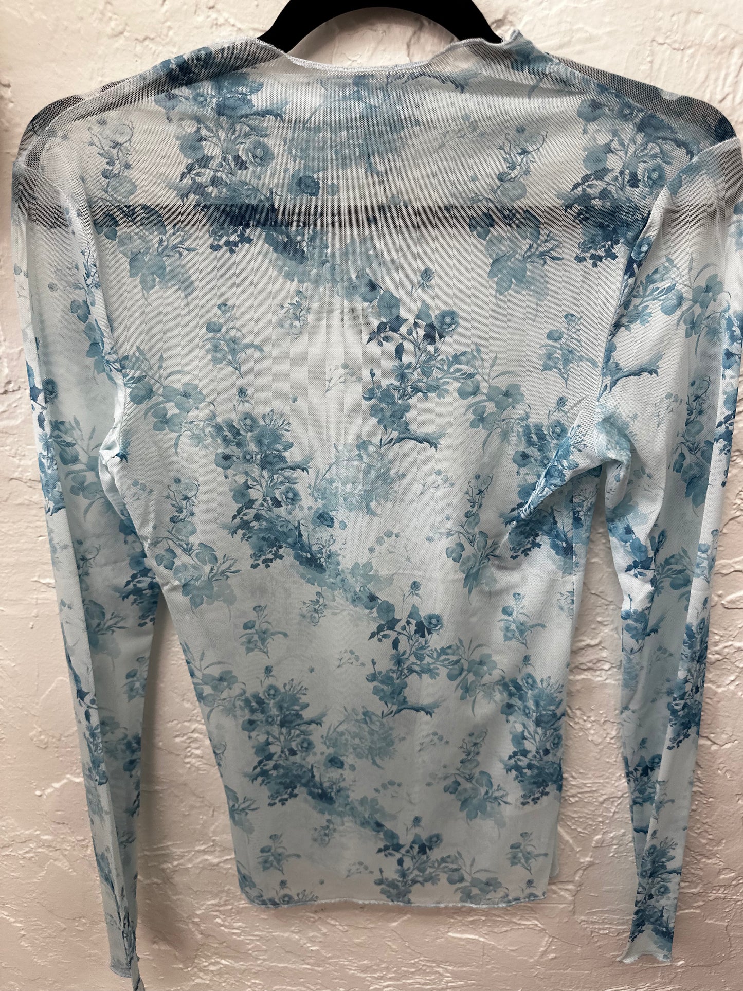 Printed Sheer Lace Undershirt