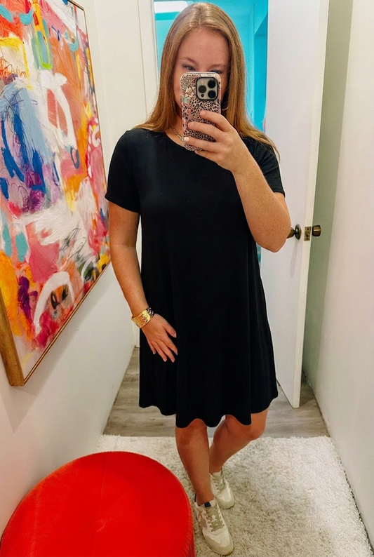 Short Sleeve Round Hem A-line Dress With Side Pockets